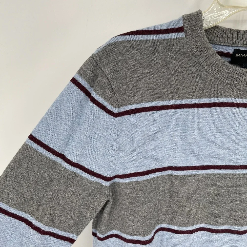 Banana Republic Men's Gray Blue Striped Long Sleeve Crewneck Sweater Top Size M